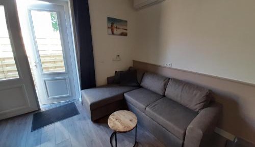 Quadruple Room with Private Bathroom