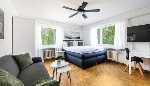 Apartment with Balcony