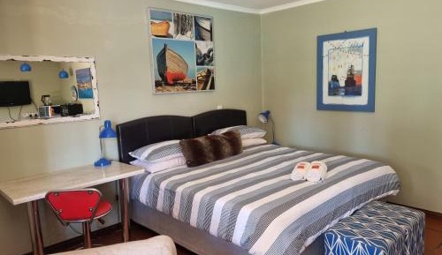 Family Room - Beach Room