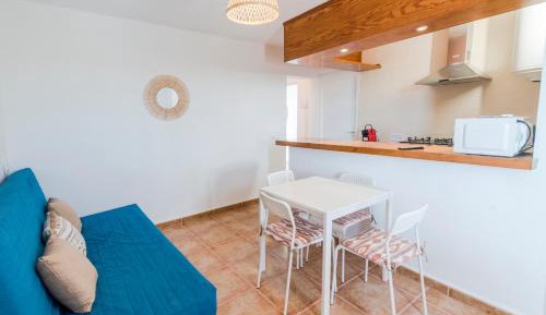 One-Bedroom Apartment (4 Adults)