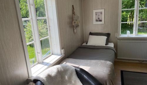 Triple Room with Shared Toilet