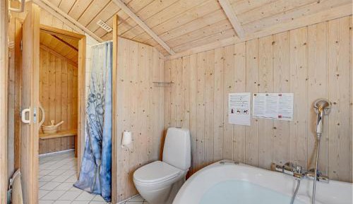 Three-Bedroom Vacation Home 