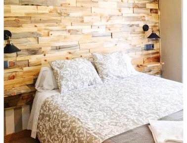 Deluxe Double or Twin Room with City View