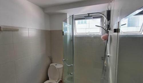 King Suite with Pool View