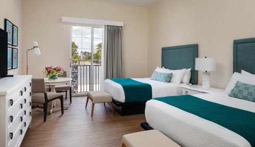 Deluxe Room with Two Double Beds