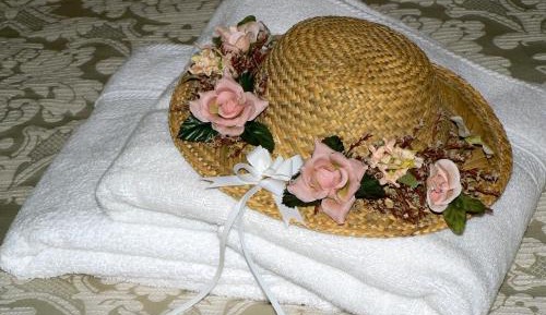 Deluxe Queen Room with Garden View
