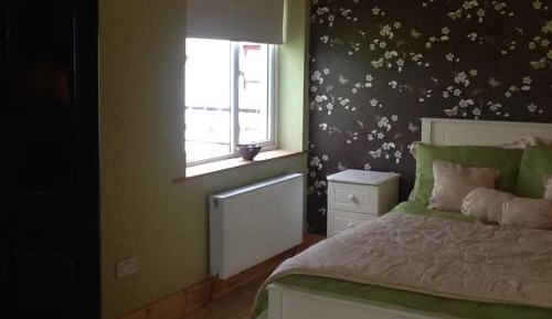 Triple Room with Private Bathroom