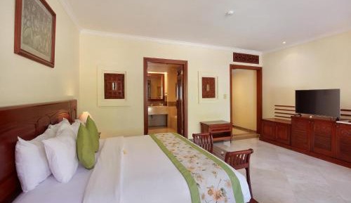 Deluxe Double Room with Pool Access