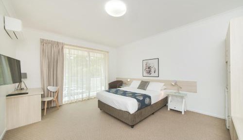 Queen Room with Balcony