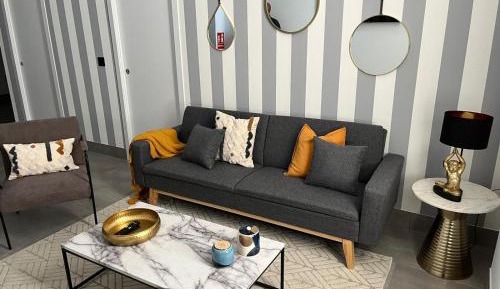 Apartment - Split Level