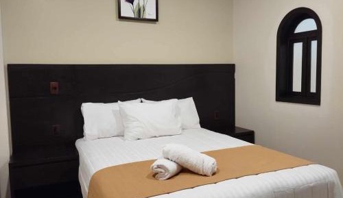 Suite with Mountain View