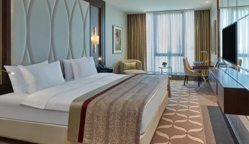  Trendy Room With Queen Size Bed