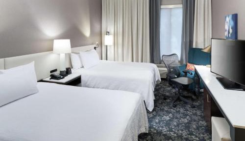 Queen Room with Two Queen Beds - Non-Smoking