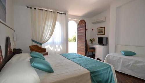 Superior Double or Twin Room with Sea View