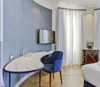 Joaquin Room with Sea View