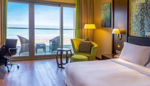 Superior Room with Pool and Ocean View