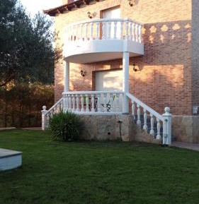Three-Bedroom Townhouse
