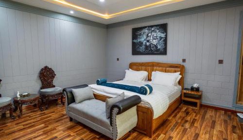 Double Room with Spa Bath