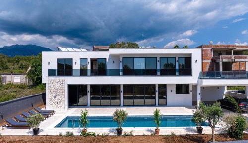 Villa with Private Pool