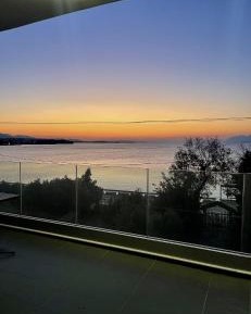 Three-Bedroom Deluxe Apartment