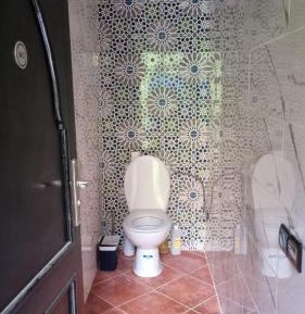 Double or Twin Room with Mountain View