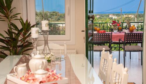 Superb Two - Bedroom Sea View Apartment 