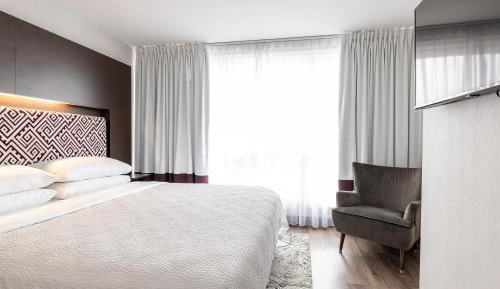 Penthouse, Bedroom 1: King, Bedroom 2: Queen, Sofa bed