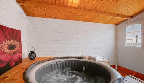 Three-Bedroom Superior Apartment