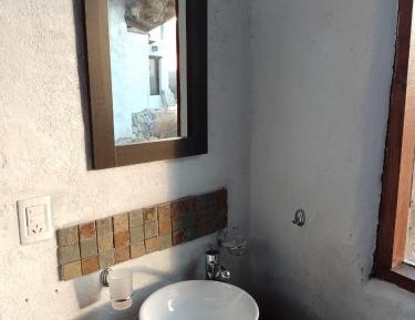 Deluxe Double or Twin Room with Pool Access