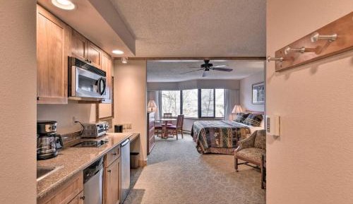 Studio with Mountain View