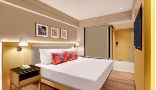 Superior King Room (Complimentary Hi-Tea)