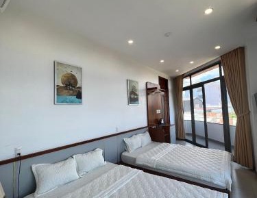 Quadruple Room with Balcony