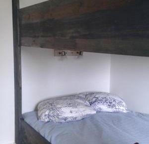 Twin Room with Shared Bathroom