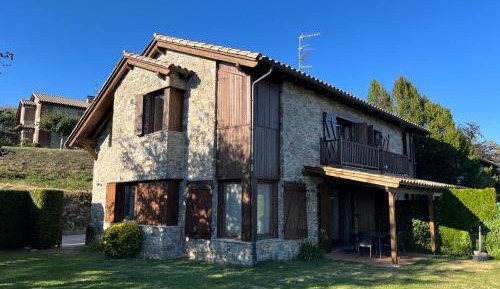 Three-Bedroom Townhouse