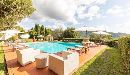 Superior One-Bedroom Apartment with Balcony