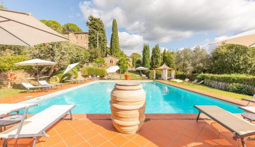 Superior One-Bedroom Apartment with Balcony