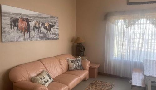 Family Room (6 Adults)