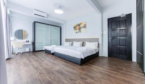 Family Room with Private Bathroom