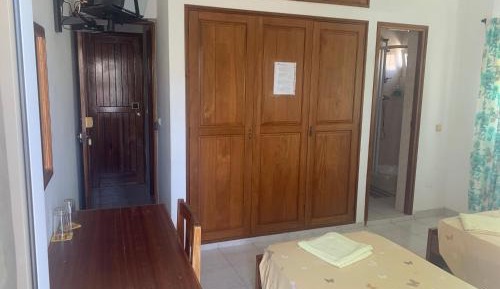 Twin Room with Private Bathroom