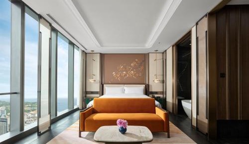 Deluxe Double Room with Side Sea View