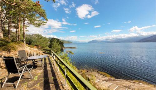 Two-Bedroom Holiday Home