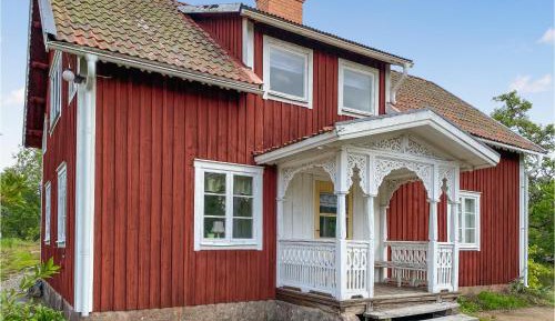 Four-Bedroom Holiday Home