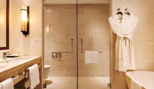 Executive King Suite