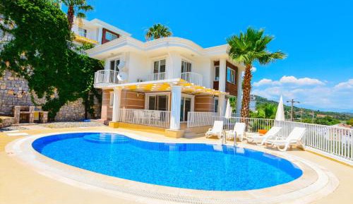 Villa with Private Pool