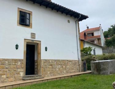 Three-Bedroom Townhouse