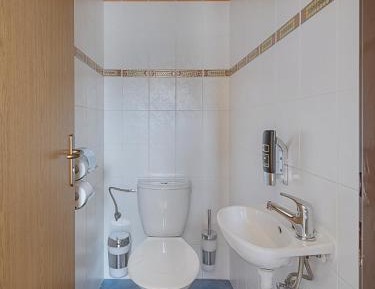 Deluxe Double Room with Shower