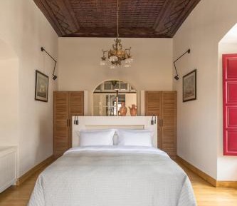 Junior Suite with Garden View