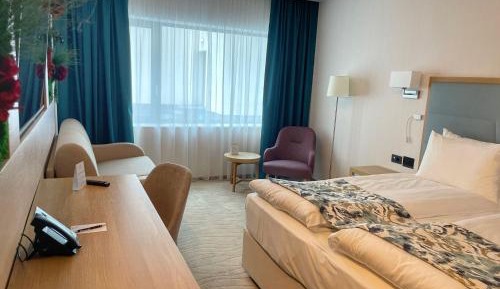 Superior Family Room