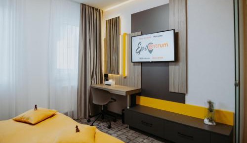 King Studio with Sofa Bed