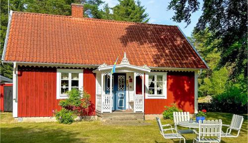 Two-Bedroom Holiday Home